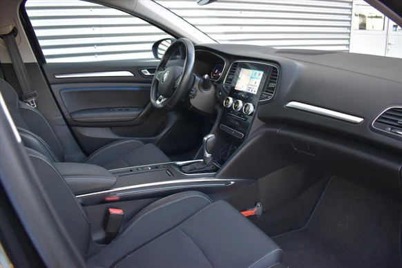Renault Megane E-Tech - Afbeelding 6 van 30