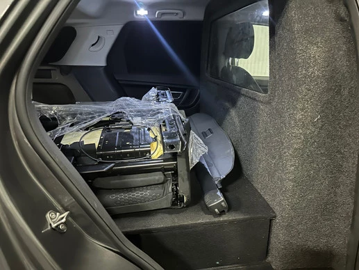 Land Rover Discovery Sport - Afbeelding 12 van 25