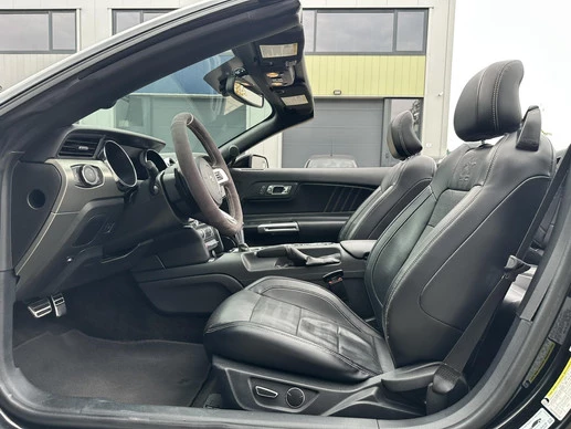 Ford Mustang - Afbeelding 12 van 24