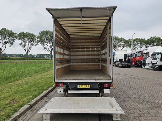 Volkswagen Crafter - Afbeelding 13 van 17