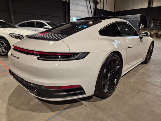 Porsche 911 - Afbeelding 3 van 25