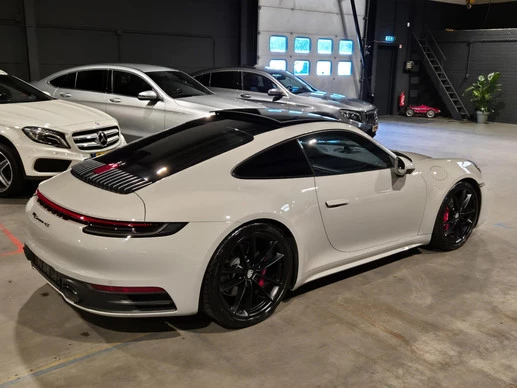 Porsche 911 - Afbeelding 8 van 25