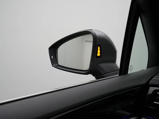 Volkswagen Touareg - Afbeelding 27 van 30