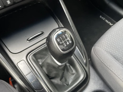 Kia Carens - Afbeelding 14 van 24