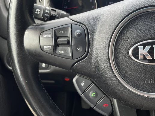 Kia Carens - Afbeelding 20 van 24