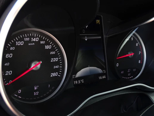Mercedes-Benz C-Klasse - Afbeelding 17 van 30