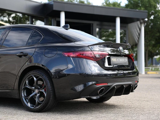 Alfa Romeo Giulia - Afbeelding 12 van 30