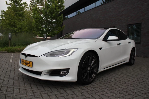 Tesla Model S - Afbeelding 1 van 18