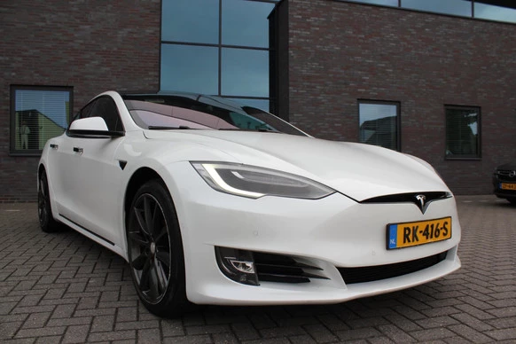 Tesla Model S - Afbeelding 4 van 18