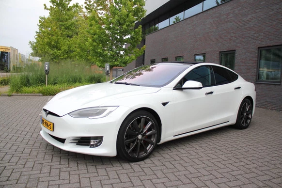 Tesla Model S - Afbeelding 6 van 18