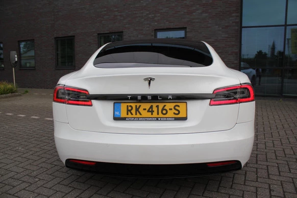 Tesla Model S - Afbeelding 8 van 18