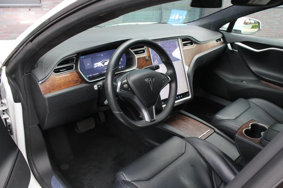 Tesla Model S - Afbeelding 10 van 18