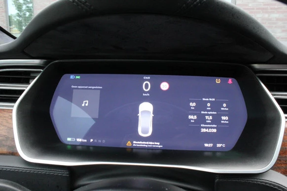 Tesla Model S - Afbeelding 15 van 18