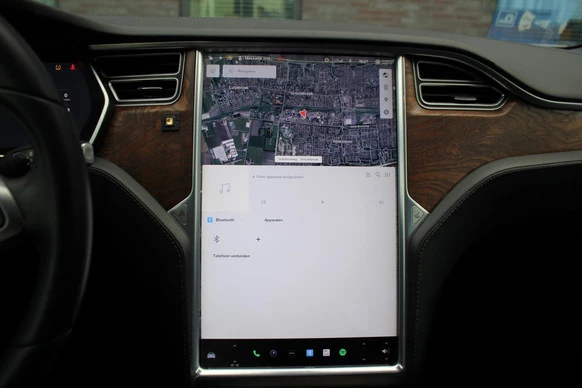 Tesla Model S - Afbeelding 16 van 18