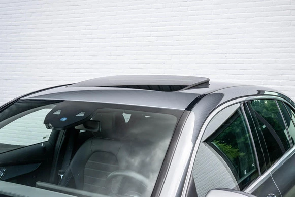 Mercedes-Benz EQC - Afbeelding 8 van 30