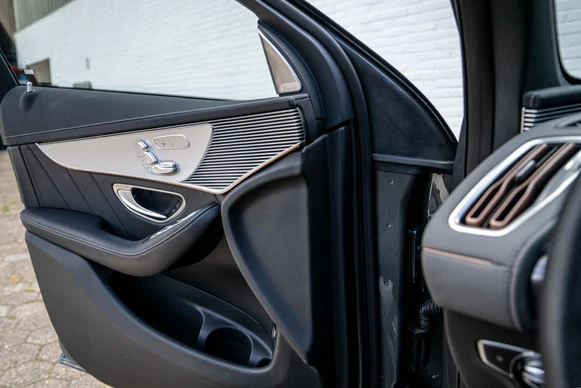 Mercedes-Benz EQC - Afbeelding 13 van 30