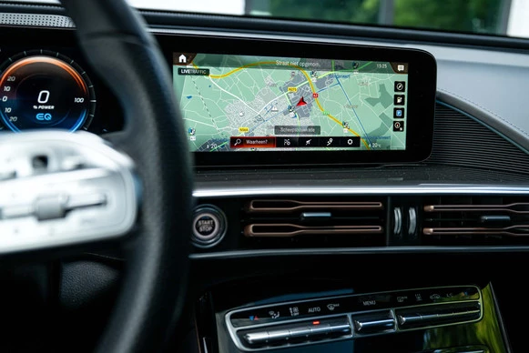 Mercedes-Benz EQC - Afbeelding 27 van 30