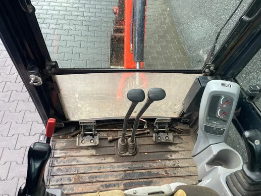 Kubota  - Afbeelding 18 van 27