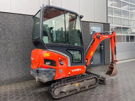 Kubota  - Afbeelding 21 van 27