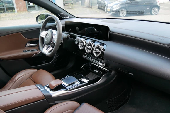 Mercedes-Benz A-Klasse - Afbeelding 16 van 27