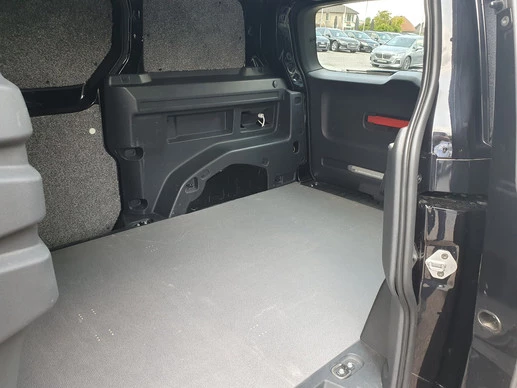 Volkswagen ID. Buzz Cargo - Afbeelding 24 van 30