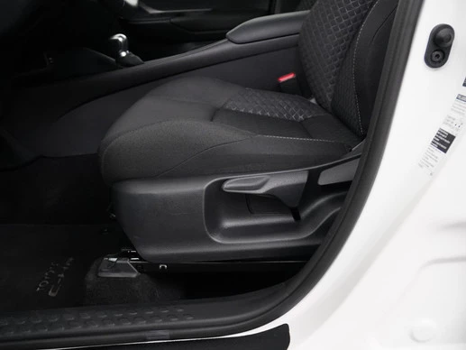 Toyota C-HR - Afbeelding 29 van 30