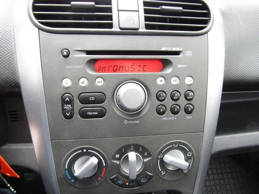 Opel Agila - Afbeelding 9 van 16