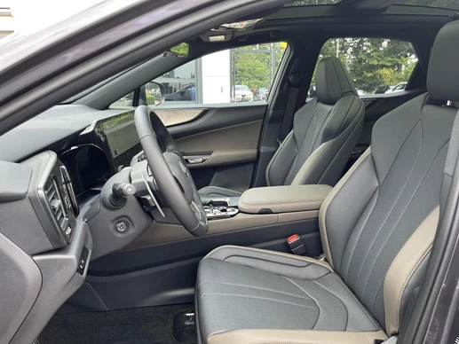 Lexus NX - Afbeelding 11 van 25