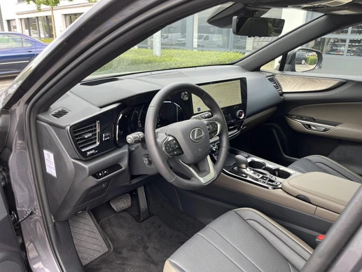 Lexus NX - Afbeelding 12 van 25