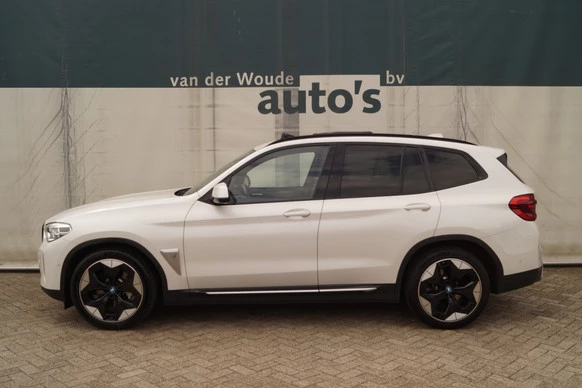BMW iX3 - Afbeelding 1 van 30