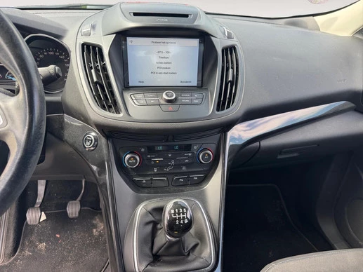 Ford Kuga - Afbeelding 16 van 30