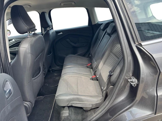 Ford Kuga - Afbeelding 18 van 30