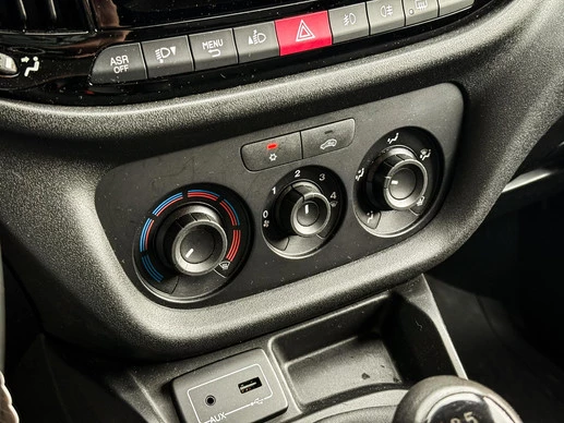 Fiat Doblò - Afbeelding 24 van 28