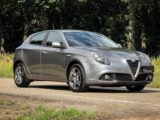 Alfa Romeo Giulietta - Afbeelding 1 van 27