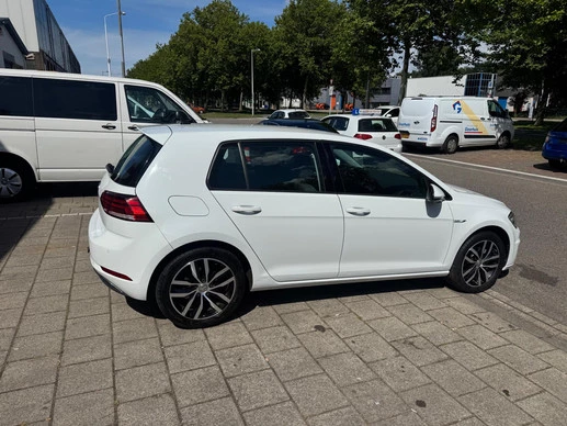 Volkswagen e-Golf - Afbeelding 5 van 8