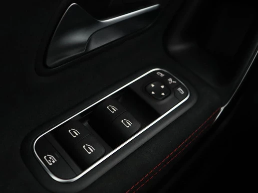 Mercedes-Benz A-Klasse - Afbeelding 14 van 30