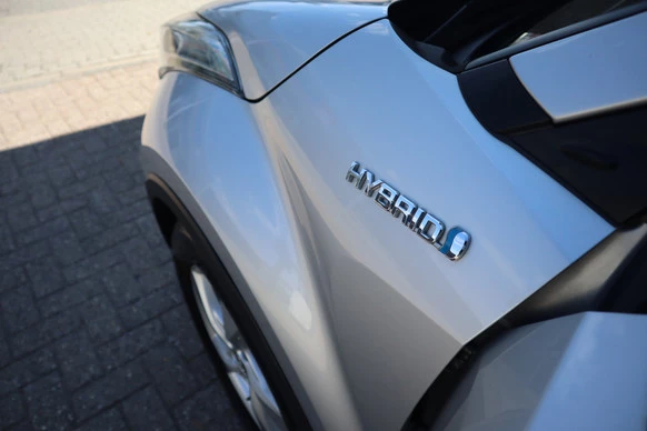 Toyota C-HR - Afbeelding 23 van 30
