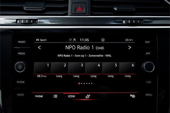 Volkswagen Tiguan - Afbeelding 23 van 30