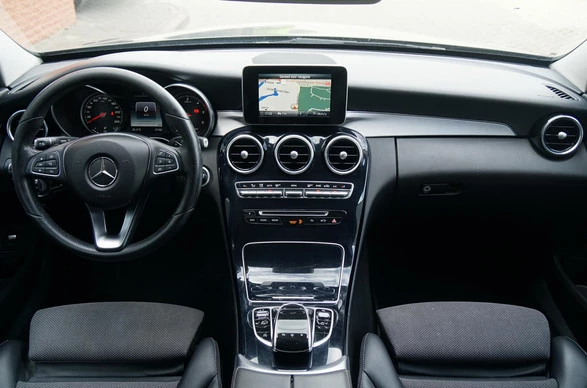 Mercedes-Benz C-Klasse - Afbeelding 4 van 30