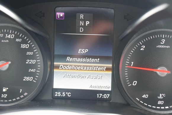 Mercedes-Benz C-Klasse - Afbeelding 22 van 30