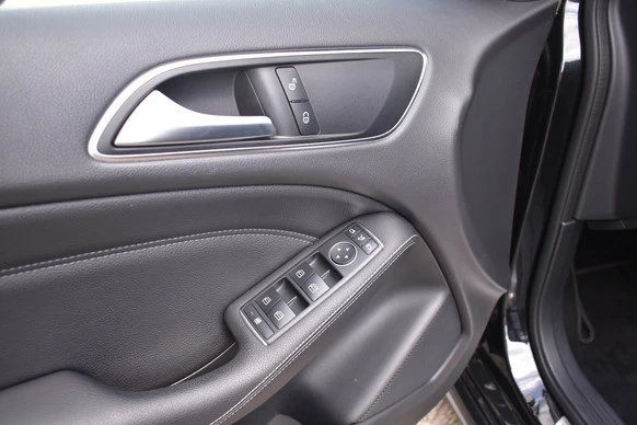 Mercedes-Benz B-Klasse - Afbeelding 27 van 30