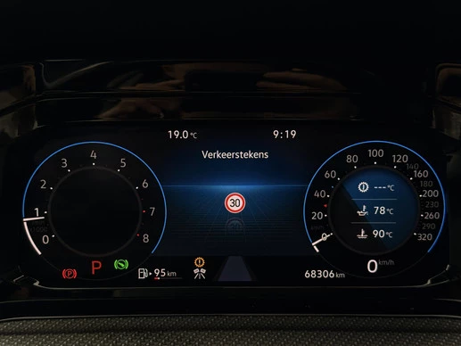 Volkswagen Golf - Afbeelding 28 van 30