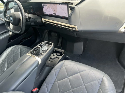 BMW iX - Afbeelding 2 van 18