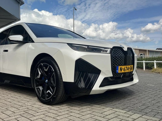 BMW iX - Afbeelding 13 van 18