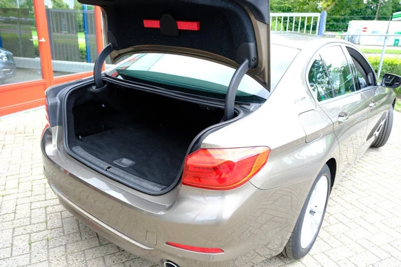 BMW 5 Serie - Afbeelding 9 van 30