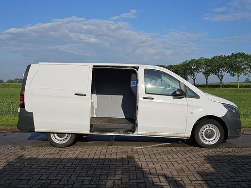 Mercedes-Benz Vito - Afbeelding 13 van 16