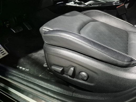 Kia XCeed - Afbeelding 26 van 30