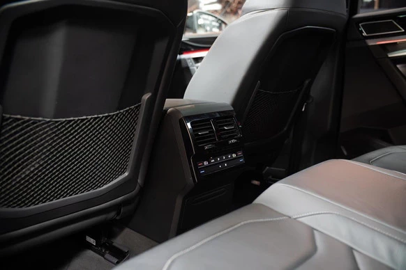 Volkswagen Touareg - Afbeelding 14 van 23