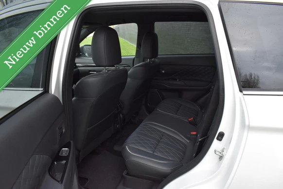 Mitsubishi Outlander - Afbeelding 16 van 30