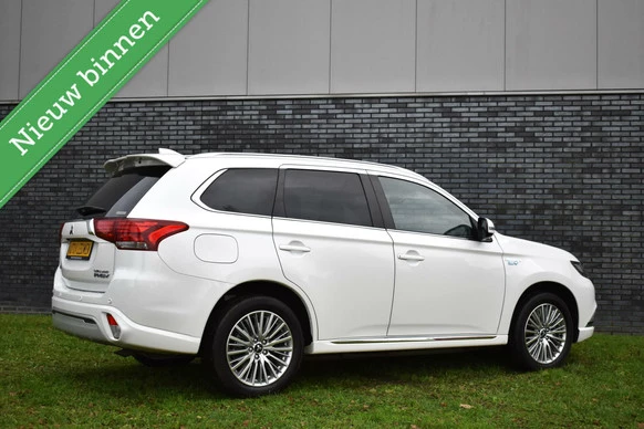 Mitsubishi Outlander - Afbeelding 27 van 30